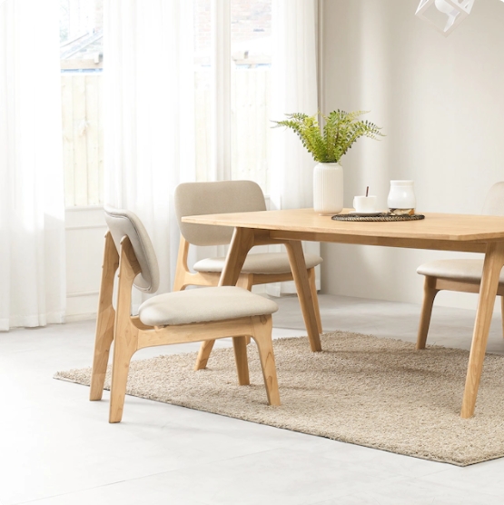 헤닝 마이홈 낮은 원목 식탁 1400 (의자별도)_이미지