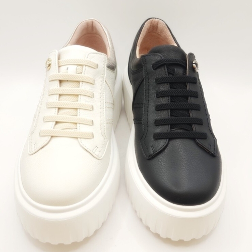 여성키높이 스니커즈 EQE764BK764