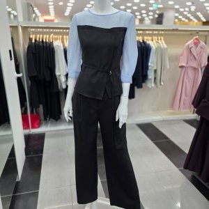 KL 케이엘 KGBLPI8200 스와레이어드셋업블라우스