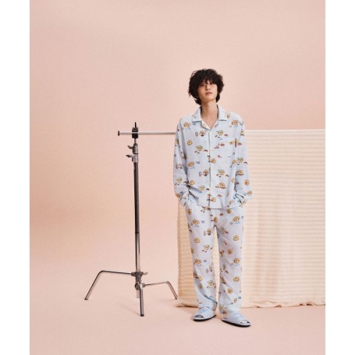 스파오 남녀공용 쿠마들의 자유시간 긴팔 파자마_SPPPG23U04_이미지