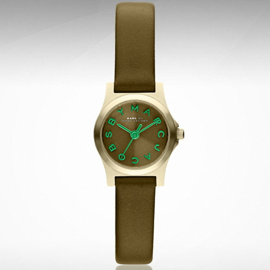 마크제이콥스 MBM1326