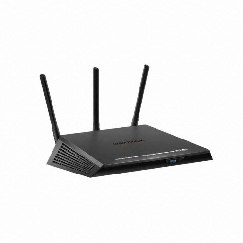 �ݱ�� Nighthawk Pro Gaming XR300 ������������