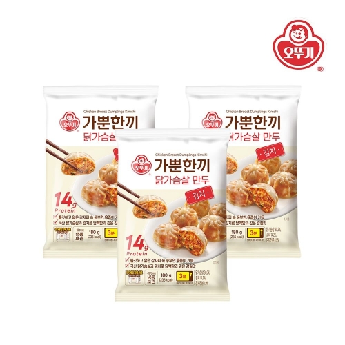 오뚜기 가뿐한끼 닭가슴살 만두 김치 180g (3개)_이미지