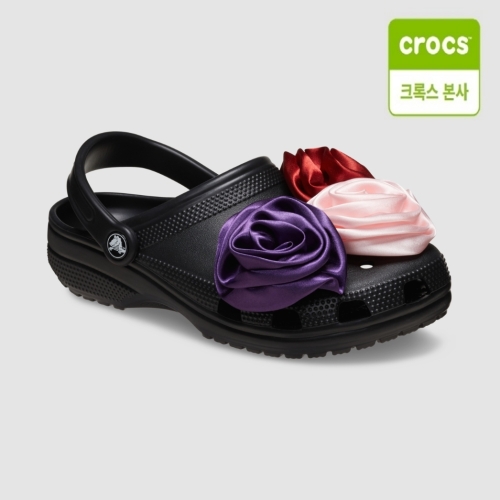 크록스 여성 클래식 로제트 클로그_210388-001_이미지