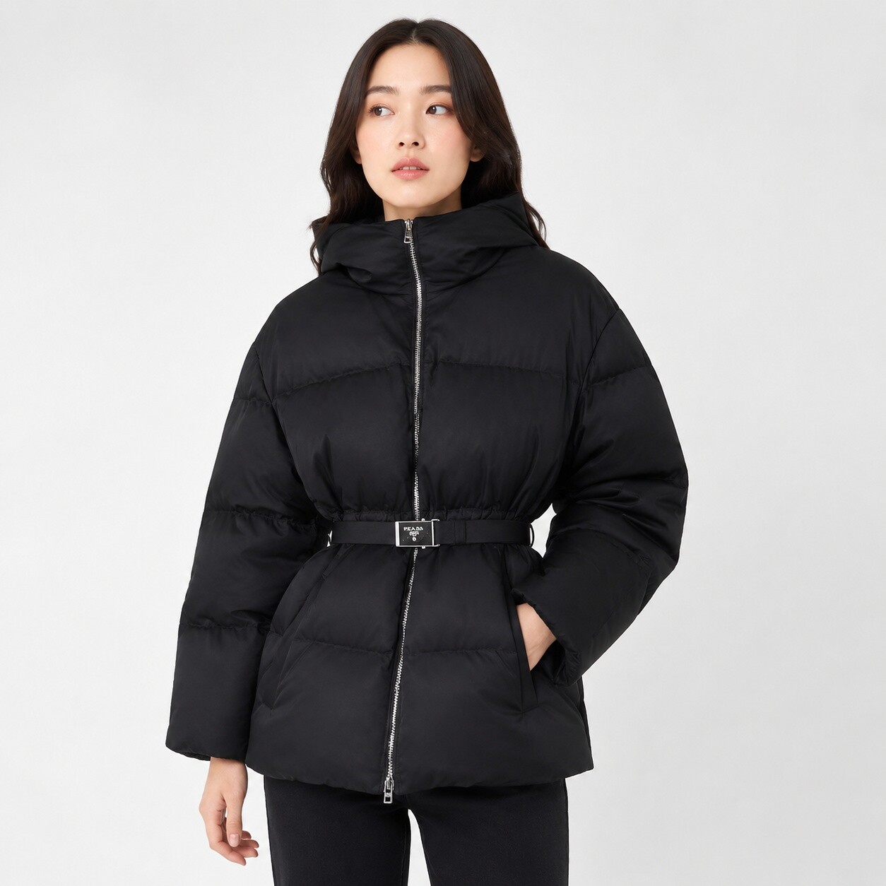 FW25 여성 리나일론 후드 패딩 29X214 1WQ8 F0002