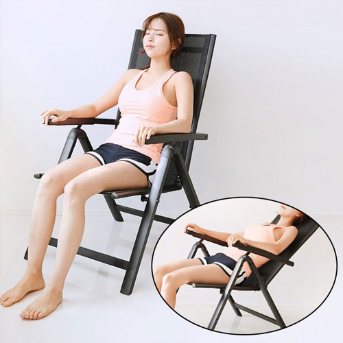 닥터웰 DWH-807 마사지기 전용 접이식 의자이미지입니다. 누르면 해당 게시물로 새창이동합니다.