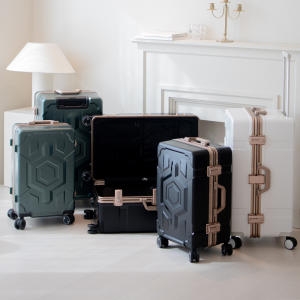 탱크 TANK 기내용 캐리어 (20인치)