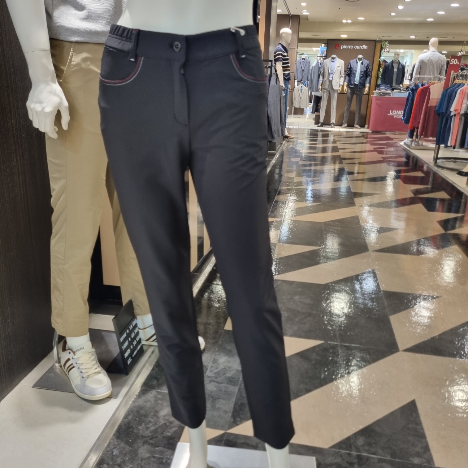 마코 앵무자수포인트 바지 MLW3LP90_이미지