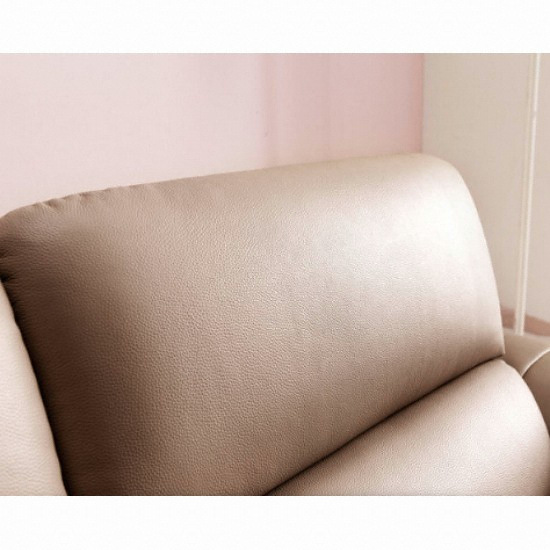 ���ڸ� �缿 ����ū õ������ ���� 3�ο�