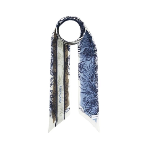 페라가모 실크 스카프 블루 321131-785720이미지입니다. 누르면 해당 게시물로 새창이동합니다.