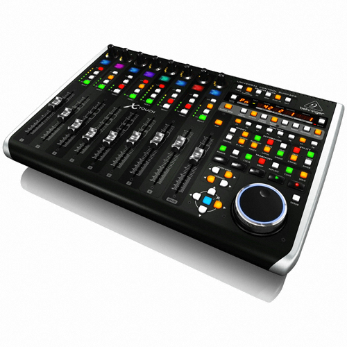 ������ X-TOUCH