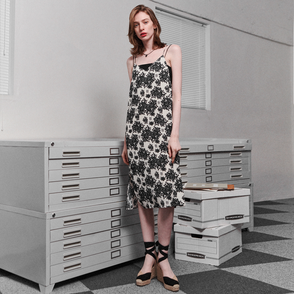 플라워 패턴 롱 원피스 WBC2L15517