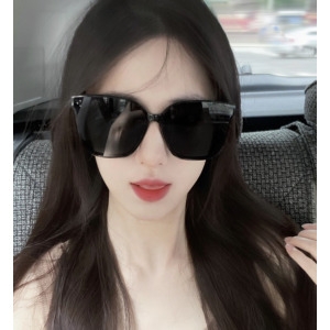 ��Ʋ���� ���۶� ��Ű ���� ���������� �÷��� ���� ���� �м�