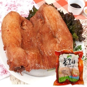 한우리식품 훈제향 가득 배인 담백한 훈제 통 오리 완포800g