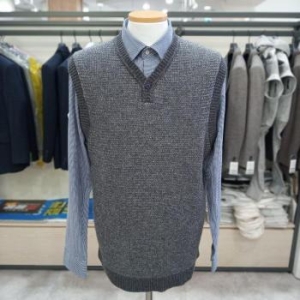 트레몰로 HC10 추동 배색형 니트 조끼 인디안 추동 배색형 니트 S18887490이미지입니다. 누르면 해당 게시물로 새창이동합니다.