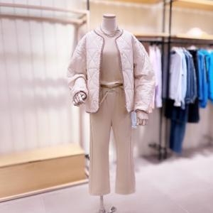 시에로 라운드넥 3온스 변형 맞퀼팅 숏점퍼 DBSI4JPF501