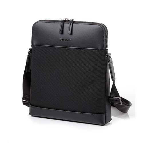 �ܼҳ���Ʈ WADE 2 ũ�ν��� BLACK UJ209002