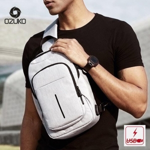 USB 슬링백 만족스러운 학기 슬림한디자인 NAVY