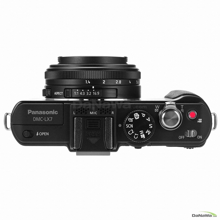 파나소닉 루믹스 DMC-LX7 (64GB 패키지)_이미지