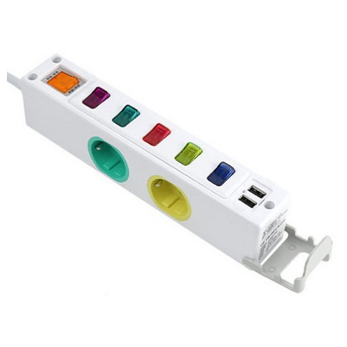 현대일렉트릭 스위블 5구 16A USB 메인 개별스위치 옆으로 멀티탭