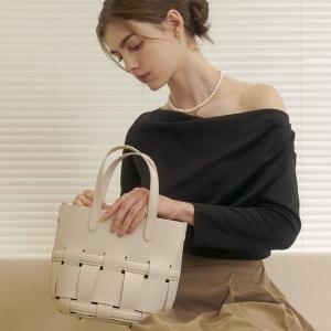 천연소가죽 뮤트메쉬토트백 아이보리 TM5CBT001IVOF