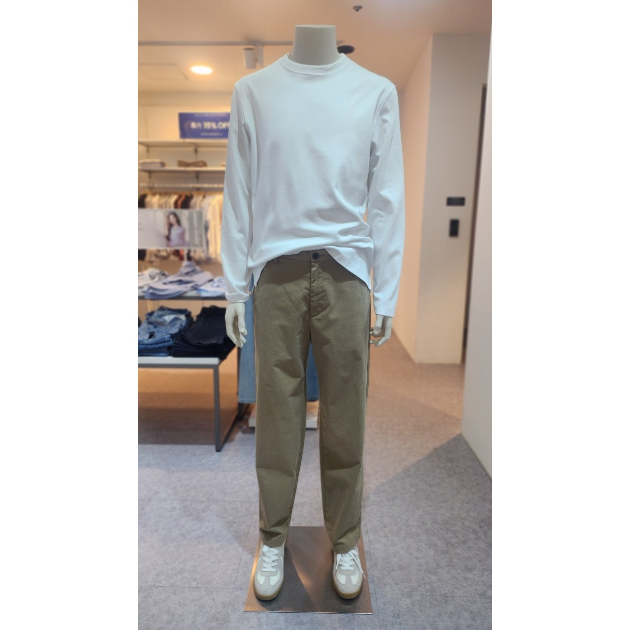 지오다노 남성 가을 스트레이트 일자핏 스판 치노 팬츠 면바지 116921