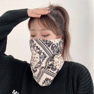 르뜨 페이즐리 넥워머 방한 안면마스크