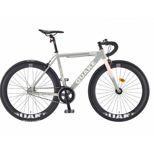 퀘이크 700C (2026년형)