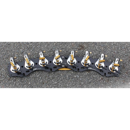 �ܷ��� Ʈ���� ��ħƲ 8��