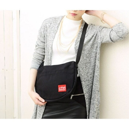 맨하탄포티지 콜럼버스 서클 숄더백 1000D 코듀라 블랙 MP6053