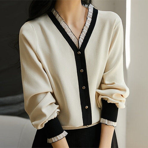 기타 패션시그널 레이스브이넥 와이블랙라인 니트 F1A8BE