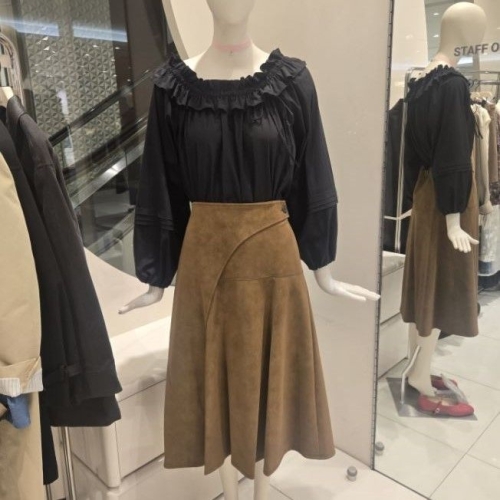 인조스웨이드 언밸런스 랩 스커트C254MSD036