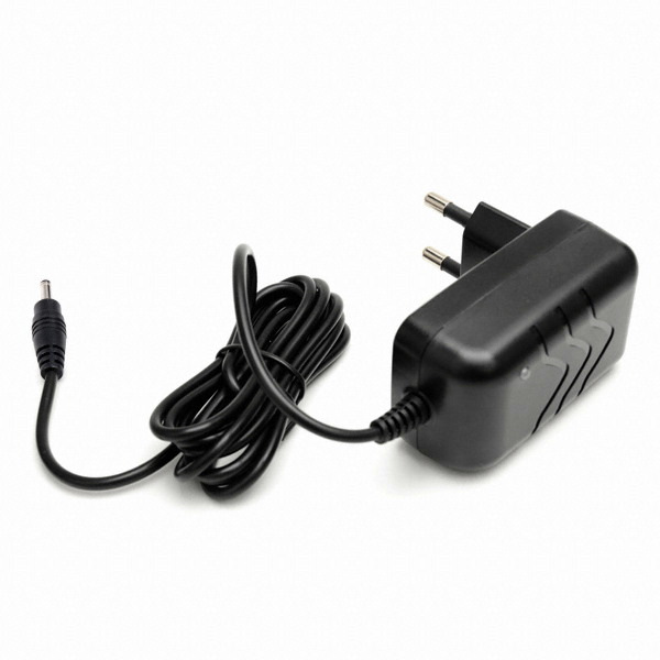�Ŀ��� 8.4V 1.5A �����