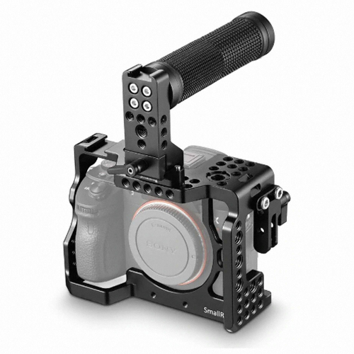 �������� SONY A7R III,A7 III�� 2096 ������