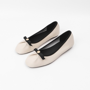 신난다슈 여성 플랫슈즈 1cm 3종 리본 플랫 단화 펌프스 구두 소가죽 빅사이즈 스퀘어토 주름 데일리 GDR232088 230 블랙..