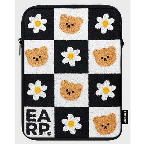 CHECKER BOARD FLOWER MERRY-BLACK 아이패드 파우치 11인치