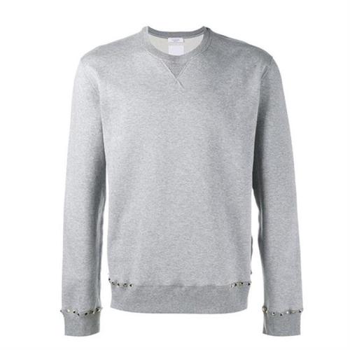 발렌티노 락스터드 맨투맨 RV3MF03U 3TV 080이미지입니다. 누르면 해당 게시물로 새창이동합니다.