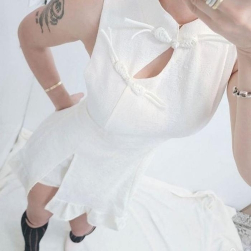 수프 XBI65IM5파티 할로윈 이벤트 코 레 치파오 화이트