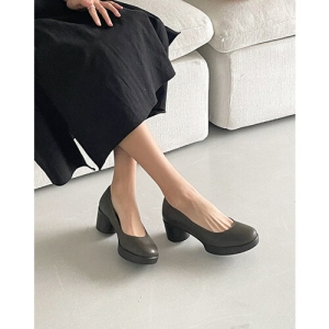 지쎄 천연가죽 여성 수제화 통굽 펌프스 GIS-43208 240/블랙 선택완료_이미지