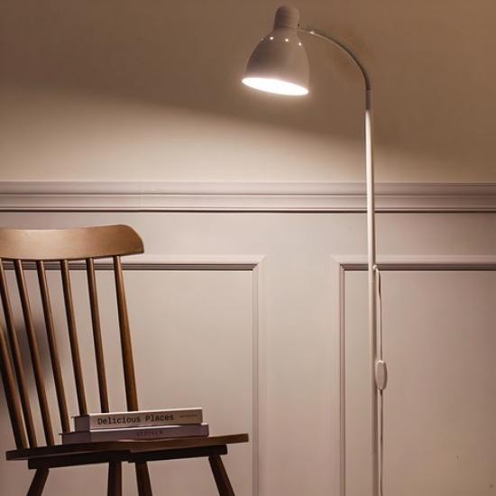 쿠팡 코멧 LED 플로어 장스탠드