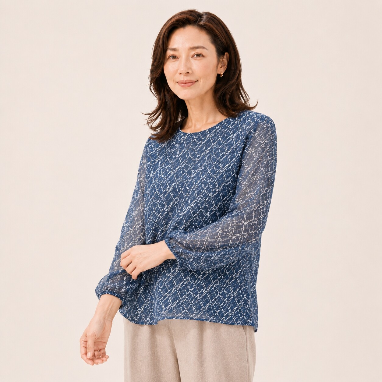 모라도 단도 쉬폰 소매 티셔츠 RPM7PO460F