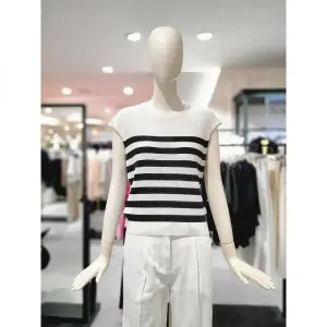 대현 씨씨콜렉트 캡 소매 스트라이프 니트 E242KSK133 380920