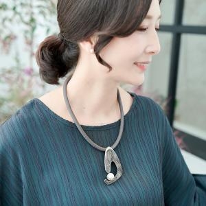 쉬즈마담 쉬즈마담 A41900 엔틱진주 실크줄 목걸이 엄마옷 마담옷_이미지