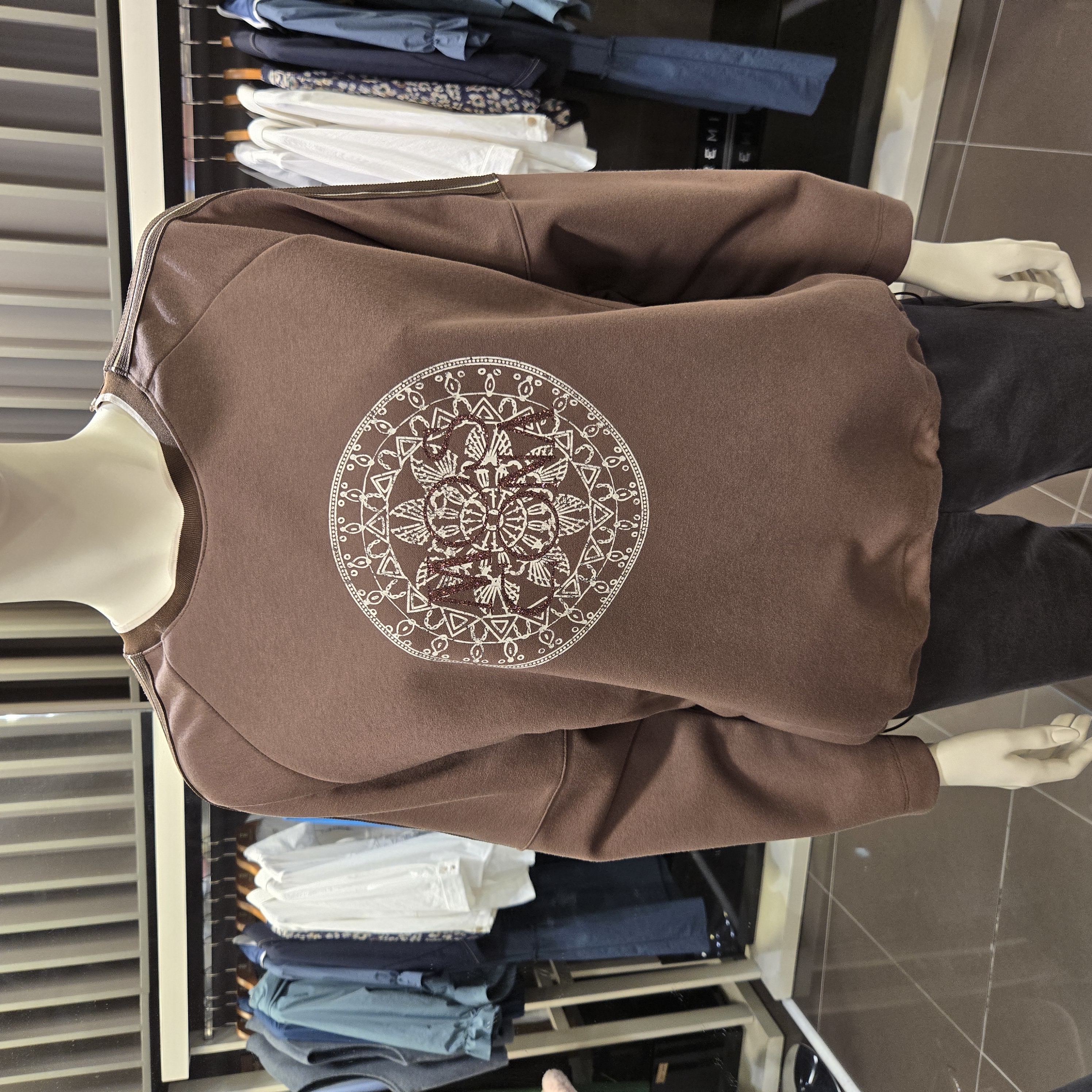 ���ڳ� ����������׷��ȸǵθ�Ƽ MOLA25936