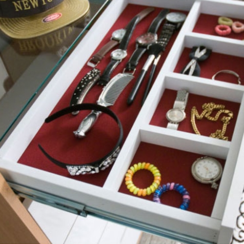 ��ƹ̰��� �Ƹ����� �巹���� ���Ϸ��� 5�� ������ 800