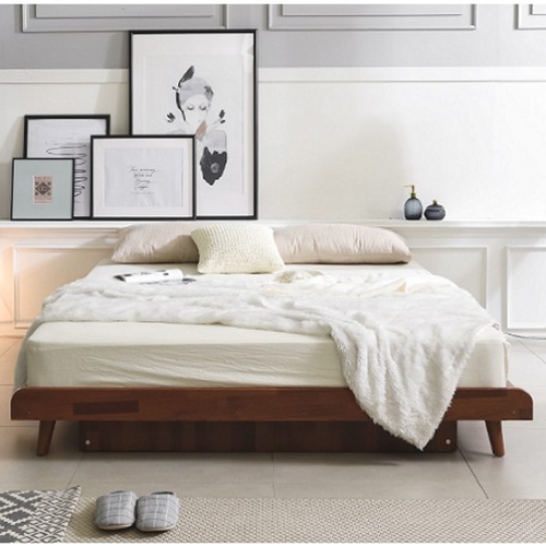 ���Ͱ��� �д� �ֹٿ� ��帮�� ħ�� Q