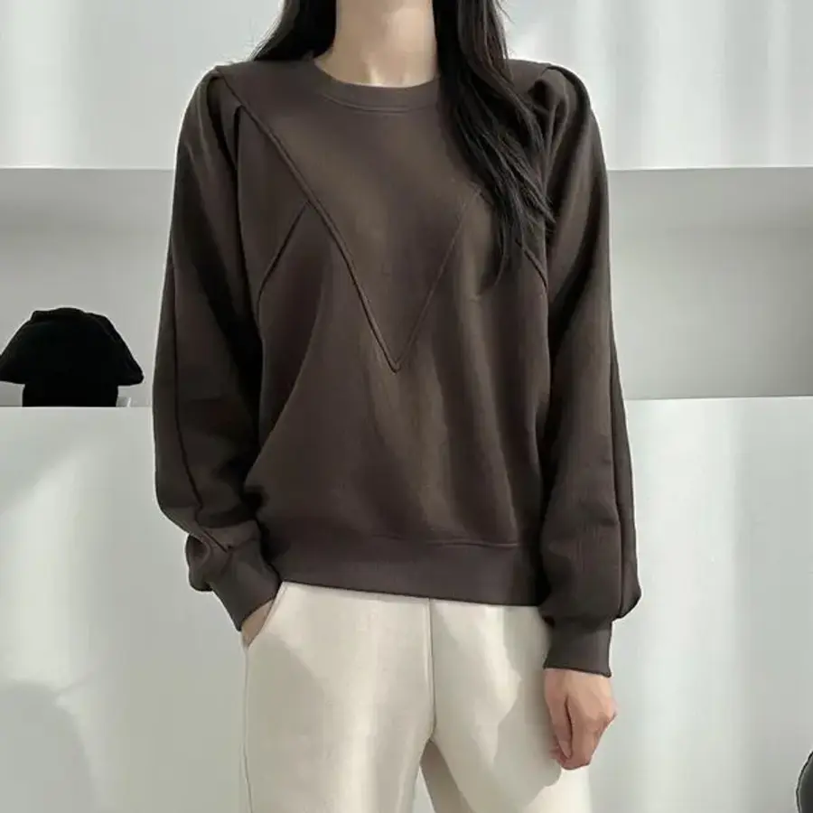 아이우먼 트렌디핀턱절개맨투맨 SMT077M