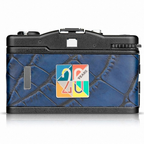 �θ�׷��� LOMO LC-A+