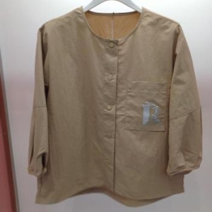 라티움 HC06 짧고 구김없는 가을 품편한 라운드 7부 홑겹 점퍼 T2553jp04