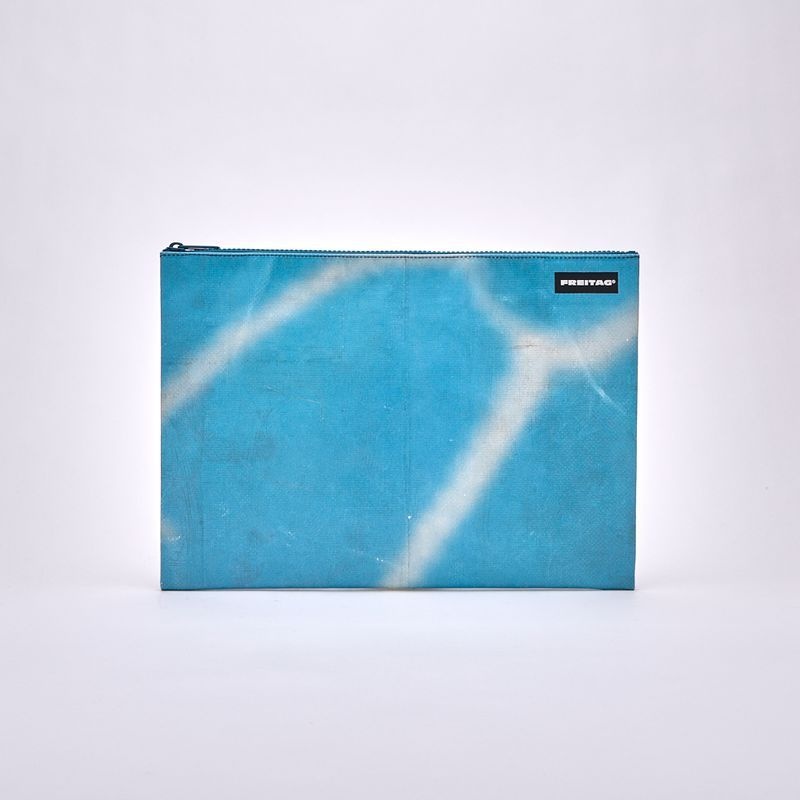 F08 DAN_01048 251128